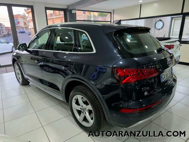 AUDI Q5 usata, con Autoradio