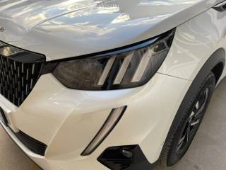 PEUGEOT 2008 usata, con Autoradio digitale
