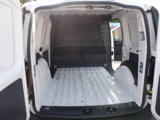 VOLKSWAGEN Caddy usata, con Touch screen