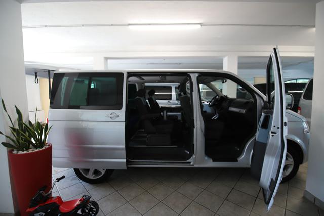 VOLKSWAGEN Multivan usata, con Volante multifunzione