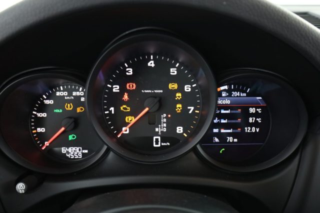 PORSCHE Macan usata 13