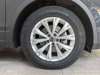 VOLKSWAGEN Tiguan usata, con Boardcomputer