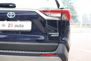 TOYOTA RAV 4 MY23 usata, con Bluetooth
