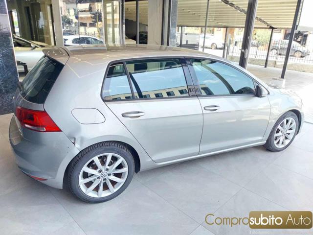 VOLKSWAGEN Golf usata, con Alzacristalli elettrici