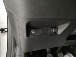 JEEP Avenger usata, con Autoradio