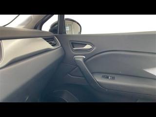 RENAULT Captur usata, con Volante in pelle