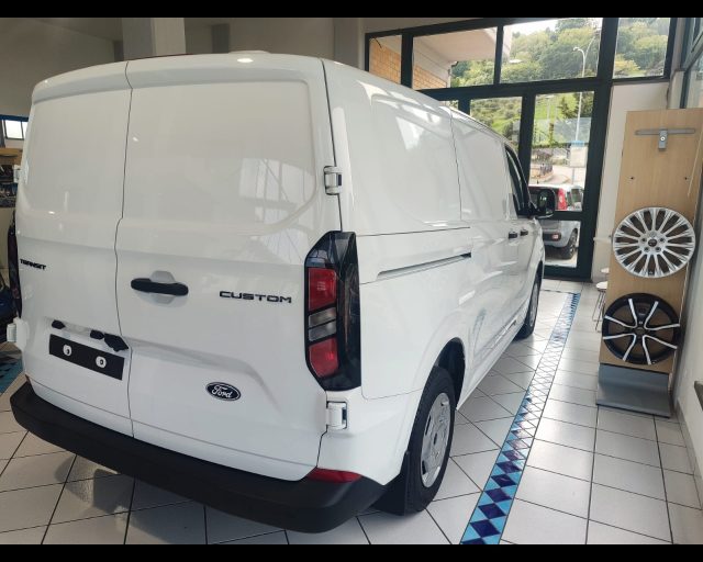 FORD Transit Custom usata, con Sensori di parcheggio posteriori