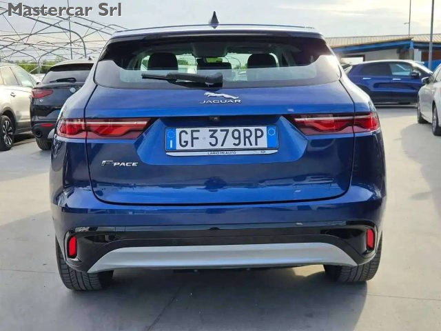 JAGUAR F-Pace usata, con Boardcomputer
