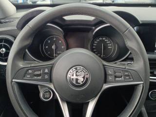 ALFA ROMEO Stelvio usata, con Bracciolo