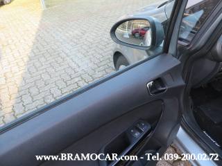 OPEL Corsa usata, con Controllo trazione