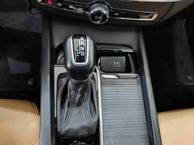 VOLVO XC60 usata, con Climatizzatore