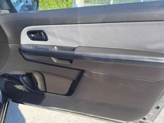 SUZUKI Grand Vitara usata, con Sedile posteriore sdoppiato