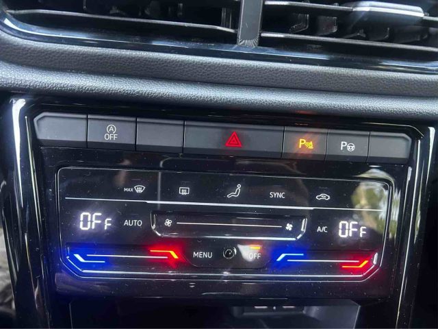 VOLKSWAGEN T-Roc usata, con Cruise Control