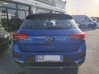 VOLKSWAGEN T-Roc usata, con Cerchi in lega