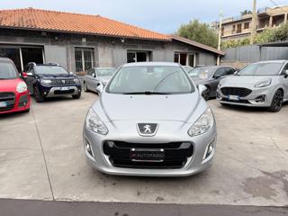 PEUGEOT 308 usata, con Park Distance Control