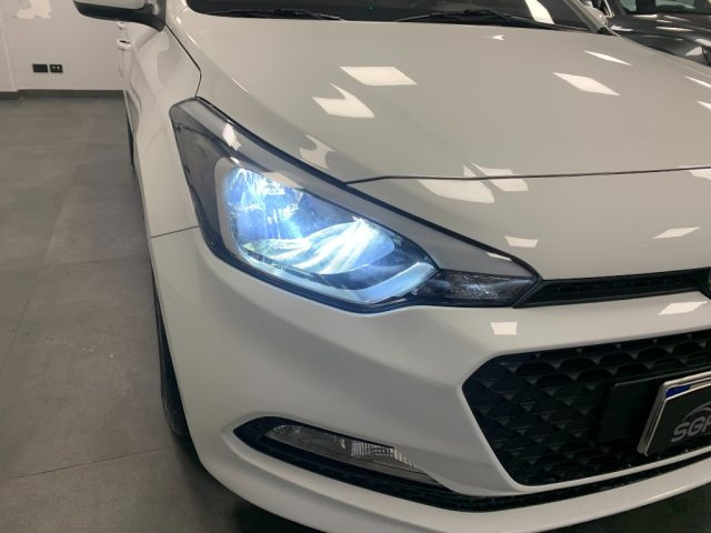 HYUNDAI i20 usata, con Cruise Control
