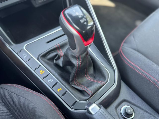 VOLKSWAGEN Polo usata, con USB