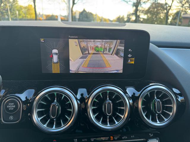 MERCEDES-BENZ GLA 200 usata, con Fendinebbia