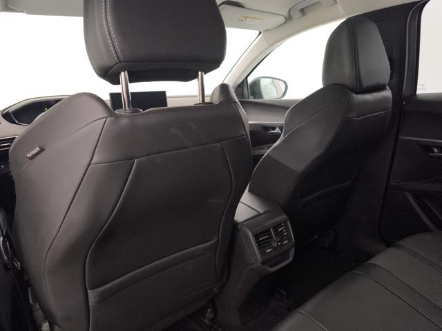 PEUGEOT 3008 usata, con Fari LED
