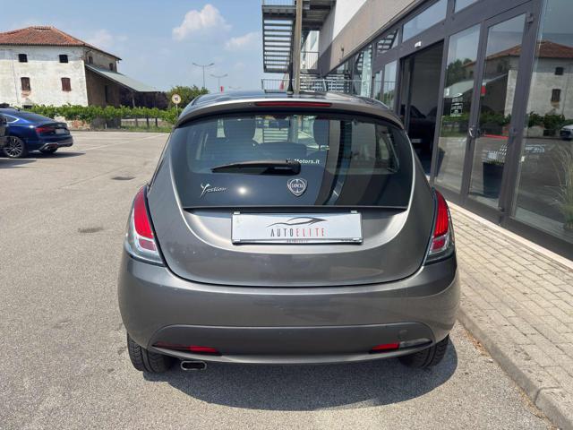 LANCIA Ypsilon usata, con Boardcomputer