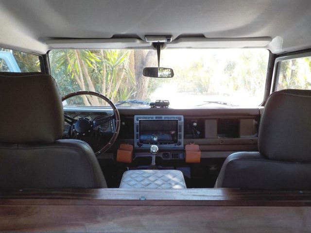 LAND ROVER Defender usata 49