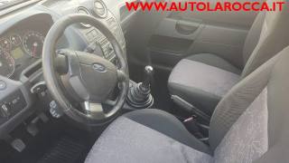 FORD Fiesta usata, con Specchietti laterali elettrici