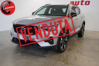 VOLVO XC40 B4 AWD automatico Plus Dark