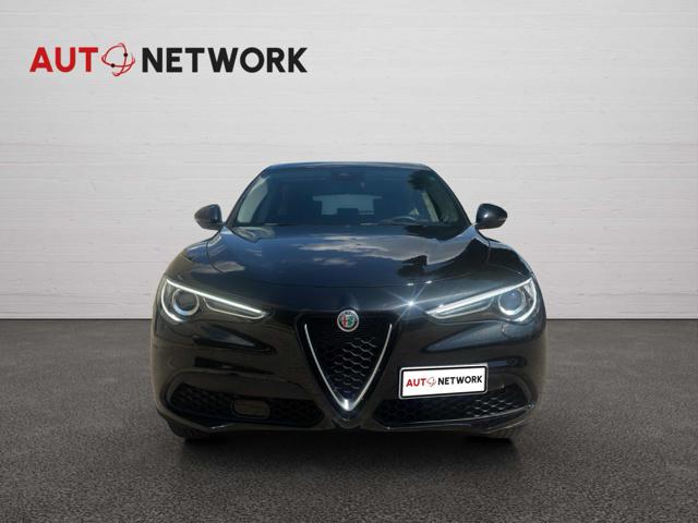 ALFA ROMEO Stelvio usata, con Alzacristalli elettrici