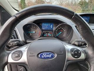FORD Kuga usata, con Fendinebbia