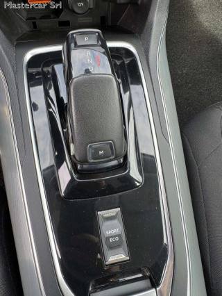 PEUGEOT 308 usata, con Fendinebbia