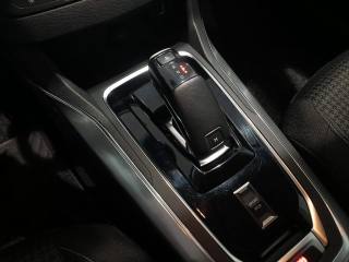PEUGEOT 308 usata, con Cruise Control