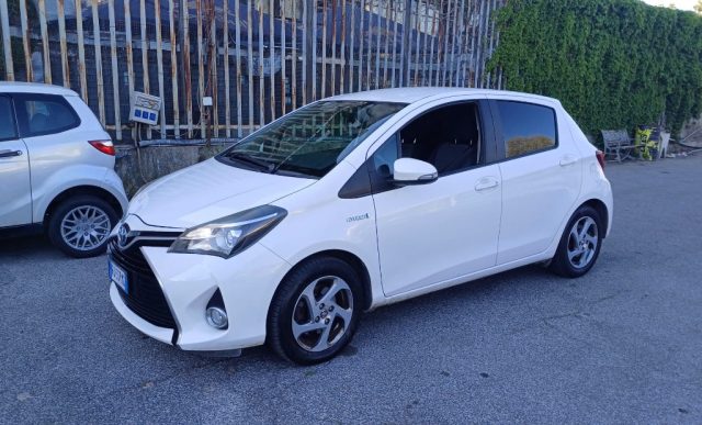 TOYOTA Yaris usata, con Autoradio