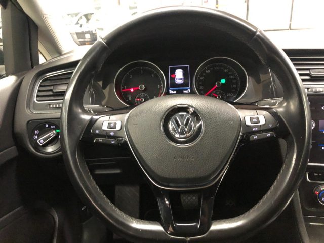 VOLKSWAGEN Golf usata, con Servosterzo