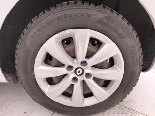 RENAULT Clio usata, con Autoradio digitale