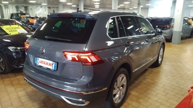 VOLKSWAGEN Tiguan usata, con Cerchi in lega
