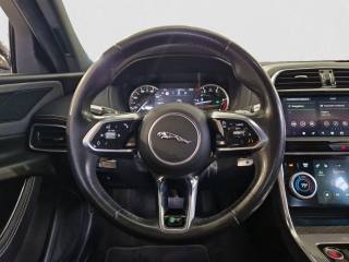 JAGUAR XE usata, con ESP