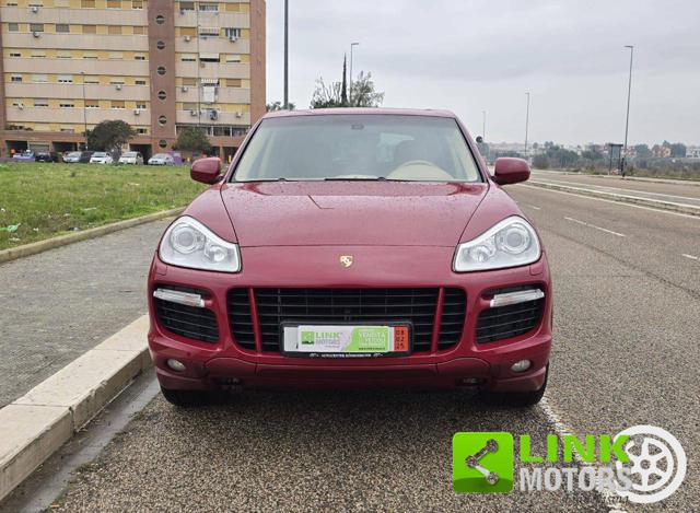 PORSCHE Cayenne usata, con Autoradio