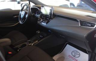 TOYOTA Corolla usata, con Fari LED