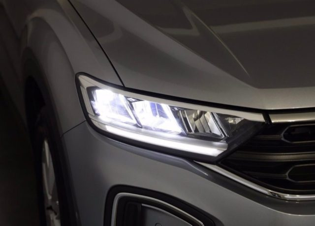 VOLKSWAGEN T-Roc usata, con Climatizzatore