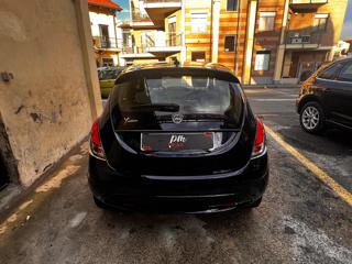 LANCIA Ypsilon usata, con Sensori di parcheggio posteriori