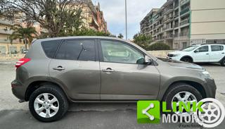 TOYOTA RAV 4 MY23 usata, con Cerchi in lega