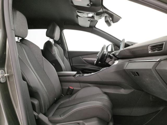 PEUGEOT 3008 usata, con Boardcomputer