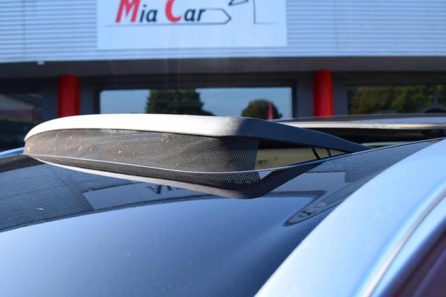 VOLVO XC60 usata, con Bluetooth