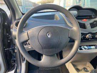 RENAULT Twingo usata, con Boardcomputer