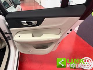 VOLVO V60 usata, con USB