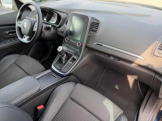 RENAULT Scenic usata, con Autoradio