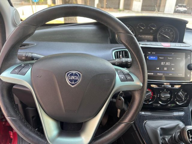 LANCIA Ypsilon usata, con Boardcomputer