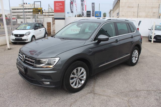 VOLKSWAGEN Tiguan usata, con Airbag