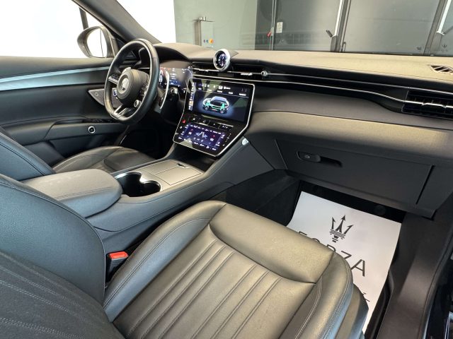MASERATI Grecale usata, con Tettuccio apribile