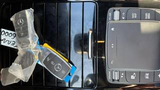 MERCEDES-BENZ GLB 180 usata, con Frenata d